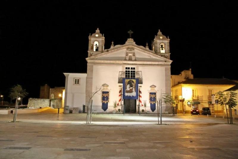Lovely House Lagos Esterno foto