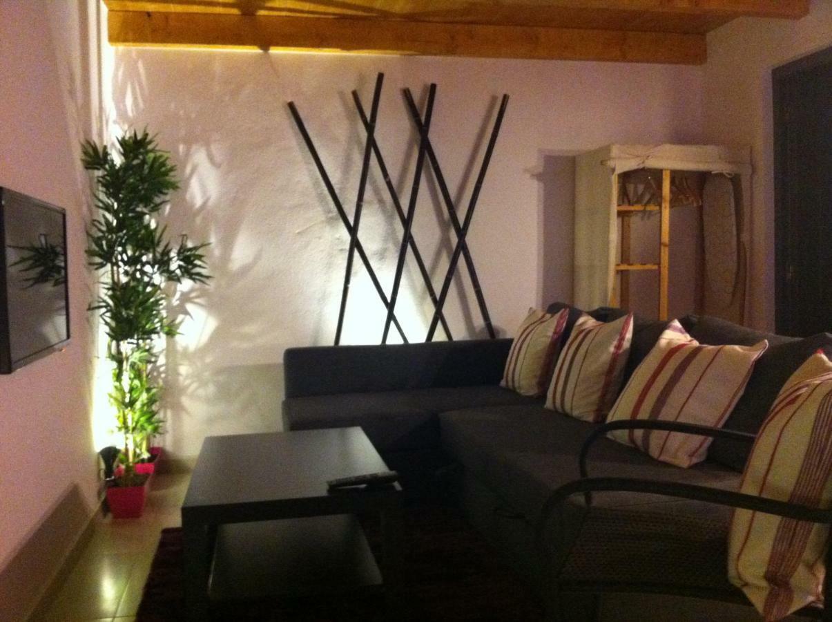 Lovely House Lagos Esterno foto